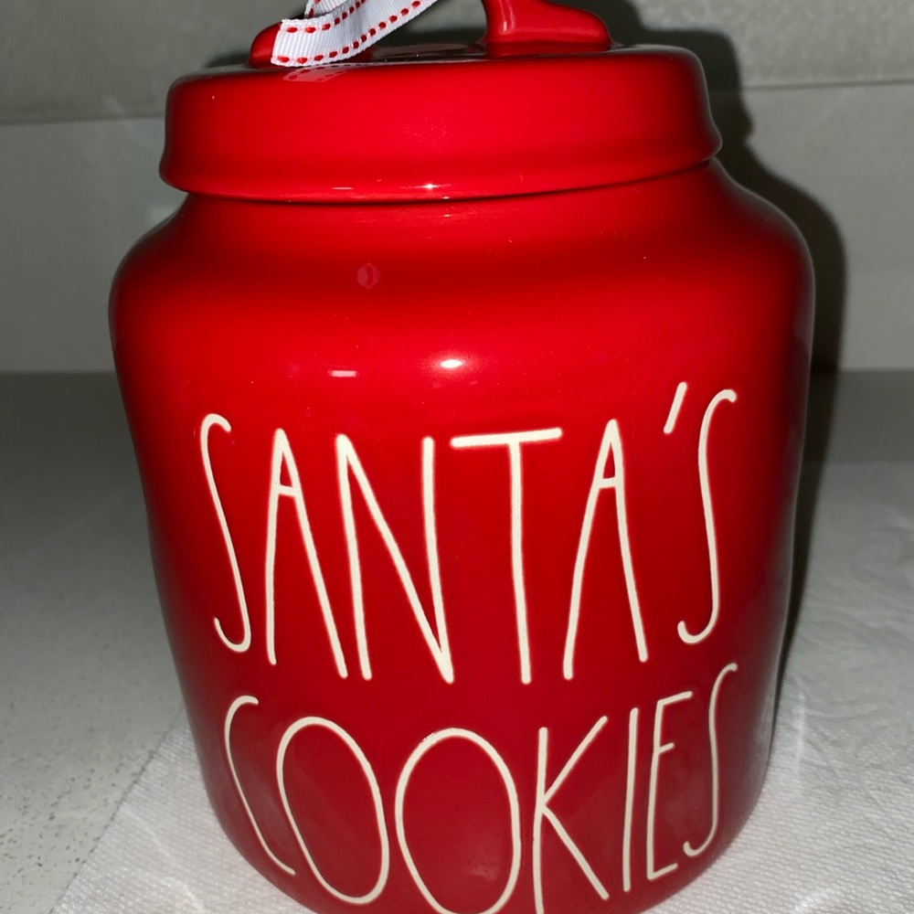 NEW RAE DUNN SANTA’S COOKIES RED CANISTER